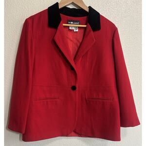 Vintage Women’s Size 12P Red 100% Wool Blazer Black Velvet Collar Old Money